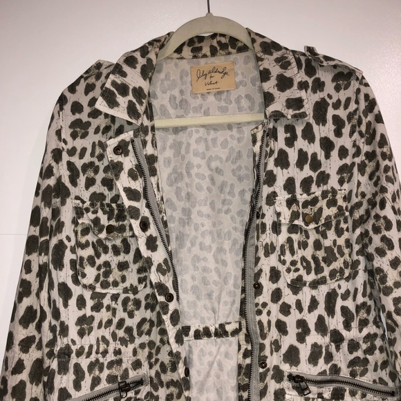 Lily Aldridge x Velvet Aziya Army Jacket - Picture 4 of 8